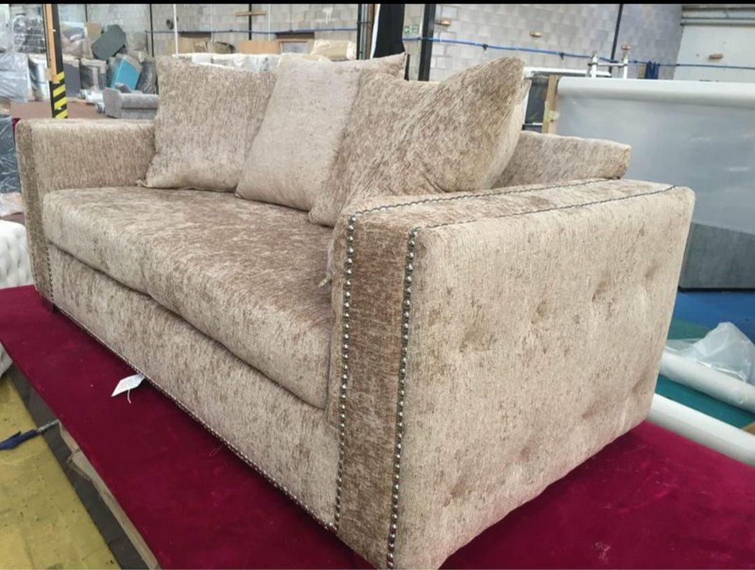 Alaska Sofa