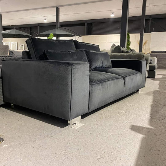 Slaone Sofa